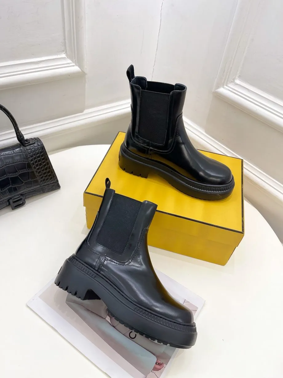 FD Feni Force Chelsea Boots Black For Women 8T8187AD7QF0ABB