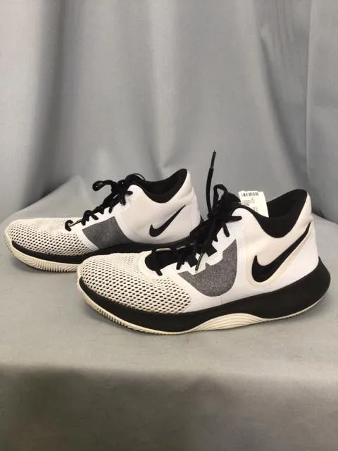 SIZE 9 1/2 NIKE Men's SHOES